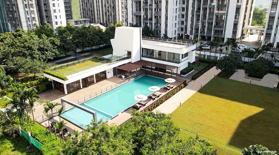 Kolte-Patil-Little-Heart-Amenities-Swimming-Pool